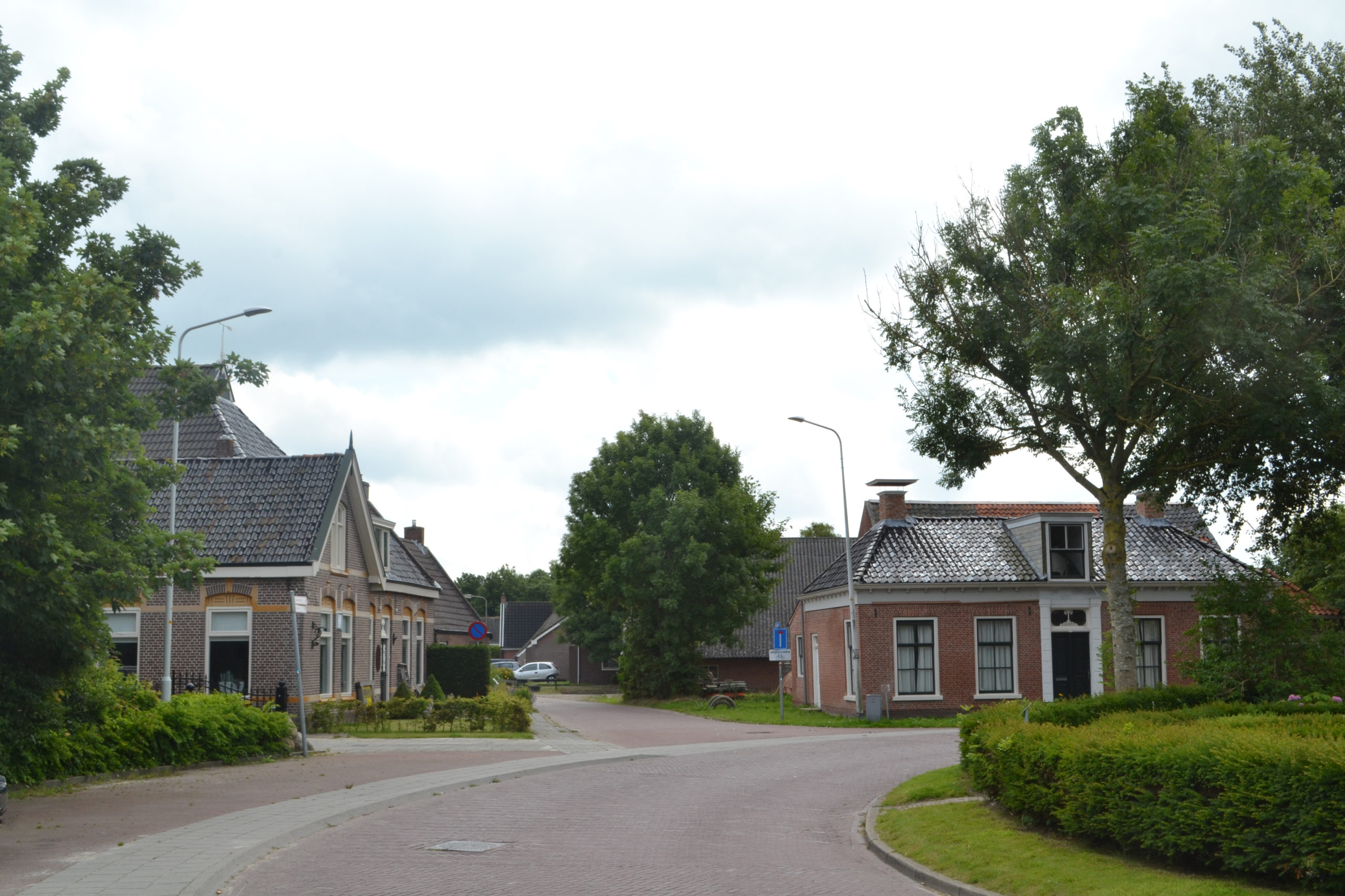Dorpsgezicht In Moddergat En Peasens Aan De Waddenzee In Friesla
